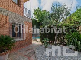 Casa (xalet / torre), 281 m², Calle dels Xops