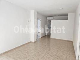 Pis, 77 m², seminou, Zona