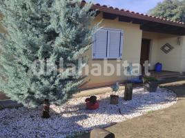 Houses (villa / tower), 150 m², almost new