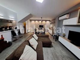  (unifamiliar adossada), 125 m², presque neuf, Calle Esteve Cortils, 55