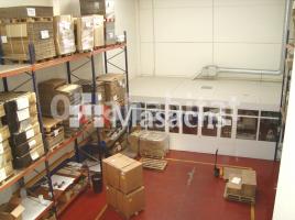 Nave industrial, 640 m², NEWTON
