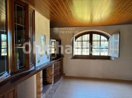 Houses (masia), 451 m², Zona