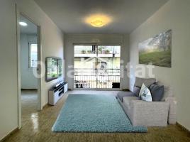 Flat, 77 m², almost new