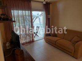 For rent flat, 66 m², almost new