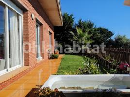 Casa (chalet / torre), 269 m², seminuevo, Calle de les Roselles