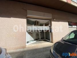 Local comercial, 69 m², cerca de bus y tren, Calle de València