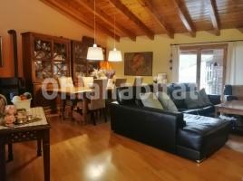 Casa (casa rural), 252 m², seminuevo, Calle Major Castellbo