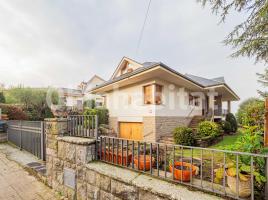 Casa (xalet / torre), 300 m², Avenida del Montseny