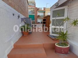 Houses (villa / tower), 75 m², near bus and train, Calle de Frederic Soler