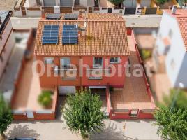 Houses (terraced house), 194 m², Avenida Maria Torres