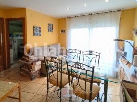 Flat, 57 m², almost new