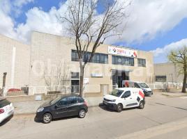 For rent industrial, 890 m², Calle dels Motors, 306