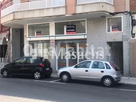 Alquiler local comercial, 174 m², Mestre Serrat