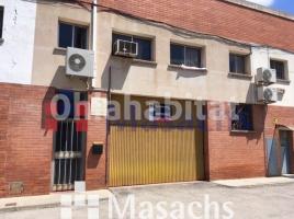 For rent industrial, 350 m², Strauss