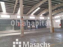 Nave industrial, 4875 m², HIERRO