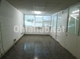 Lloguer local comercial, 150 m², Zona