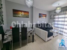 Duplex, 166 m², near bus and train, Calle de Pierre Vilar