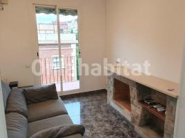 Flat, 70 m², near bus and train, Calle de Cartellà