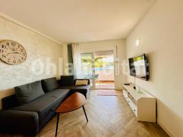 Apartament, 36 m², près de bus et de train, Santa María de Llorell