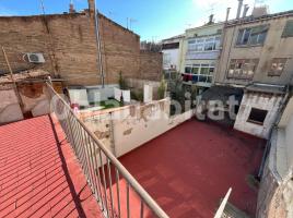 Property Vertical, 412 m², Centre