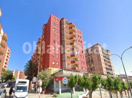 Piso, 102 m², cerca de bus y tren, Parc Bosc - Castell