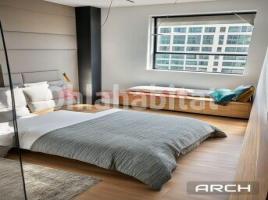 Piso, 89 m², cerca de bus y tren, nuevo