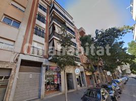 Piso, 110 m², cerca de bus y tren