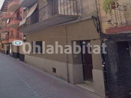 Flat, 98 m², near bus and train