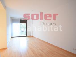 Alquiler piso, 82 m², cerca de bus y tren, seminuevo,  (Centro) 