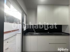 Pis, 58 m², prop de bus i tren, nou, CENTRE