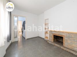 Piso, 157 m², cerca de bus y tren