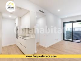 Flat, 86.55 m², near bus and train