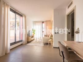 Alquiler piso, 90 m², cerca de bus y tren, seminuevo
