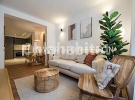 For rent flat, 60 m², close to bus and metro, almost new, Ciutat Vella