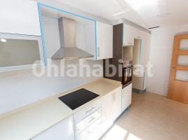 Lloguer pis, 102 m², prop de bus i tren, nou