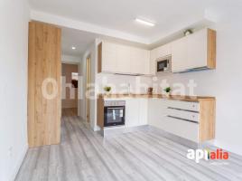 Apartament, 46 m², prop de bus i tren