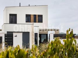 Casa (unifamiliar aïllada), 135 m², prop de bus i tren, nou, Tamarit Patja