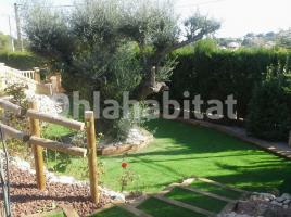 Houses (detached house), 200 m², near bus and train, Daltmar