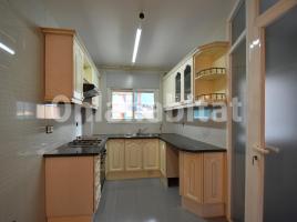 Alquiler piso, 150 m², cerca de bus y tren,  ( ) 