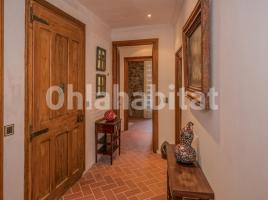 Houses (country house), 305 m², almost new