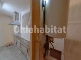 Apartamento, 77 m², cerca de bus y tren, Calle Miguel de Cervantes