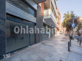 Local comercial, 107 m², prop de bus i tren, Calle de Joaquim Rubió i Ors, 109