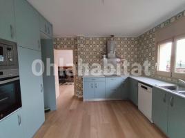 For rent flat, 161 m²