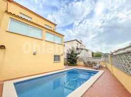 Houses (terraced house), 182 m², Calle de Josep Maria de Sagarra, 43