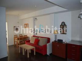 Apartament, 53 m², près de bus et de train, Calle Alt del Carme