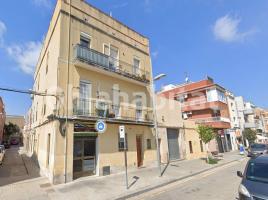 Piso, 43 m², cerca de bus y tren