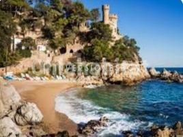 , 7392 m², Girona