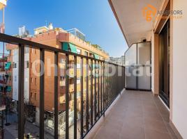 Piso, 83 m², cerca de bus y tren, JUNTO MERIDIANA