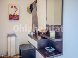 Flat, 90 m², near bus and train