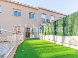 Houses (terraced house), 212 m², near bus and train, Calle Apel.les Mestres, 25